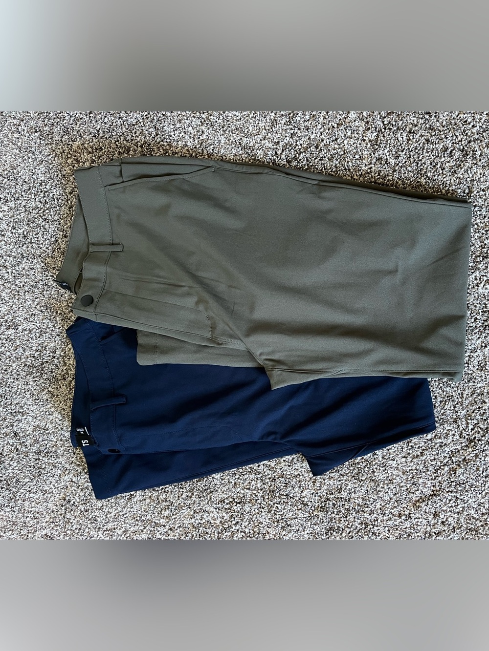 EC Cuts Men's AO Jogger Lot of 2 Pairs Olive and Navy Pants XL